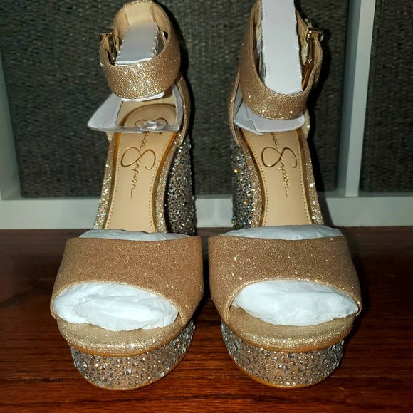 COPY - Jessica Simpson Everyn 2 Heels - Picture 2 of 6
